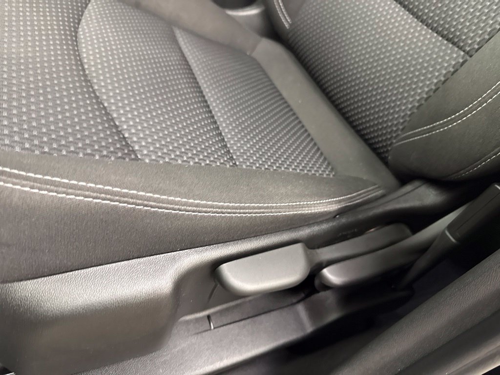 Used 2023 GMC Terrain SLE w/ LPO, Floor Liner Package AWD/4WD image 24