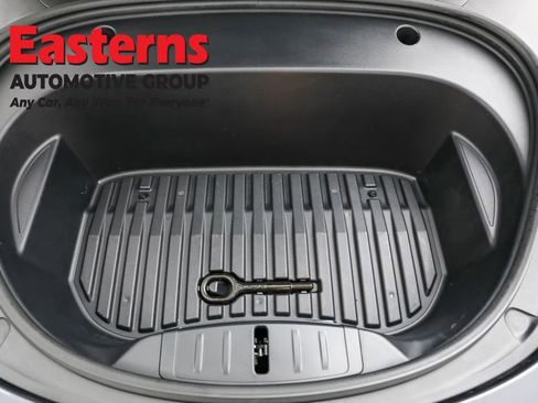 Used 2023 Tesla Model 3 Standard Range image 7