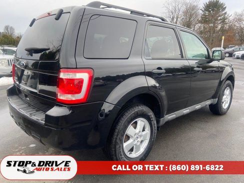 Used 2010 Ford Escape XLT image 5