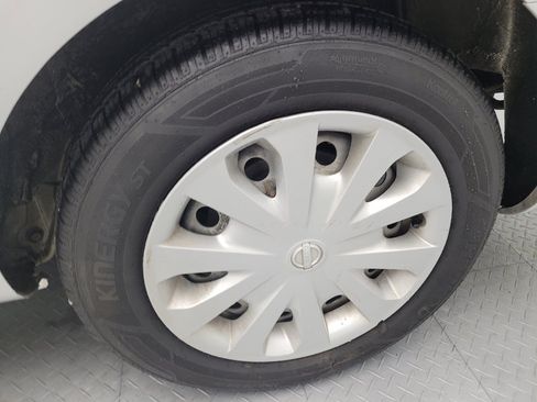 Used 2018 Nissan Versa S Plus FWD image 31