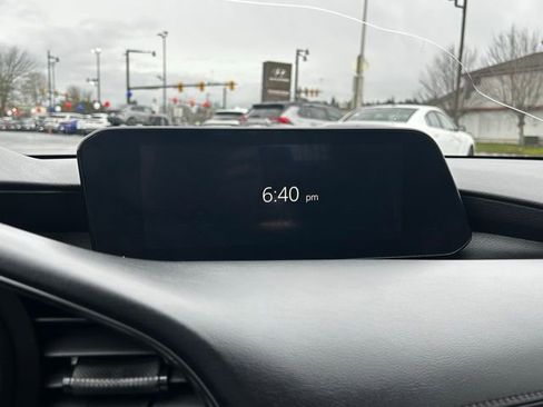 Used 2023 MAZDA MAZDA3 s image 22