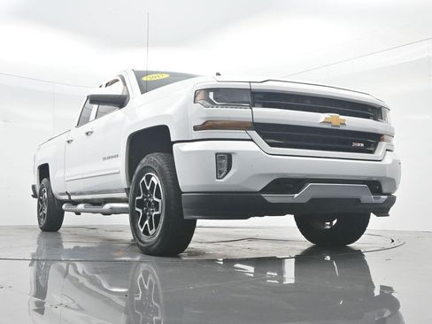 Used 2017 Chevrolet Silverado 1500 LT w/ All Star Edition AWD/4WD image 35