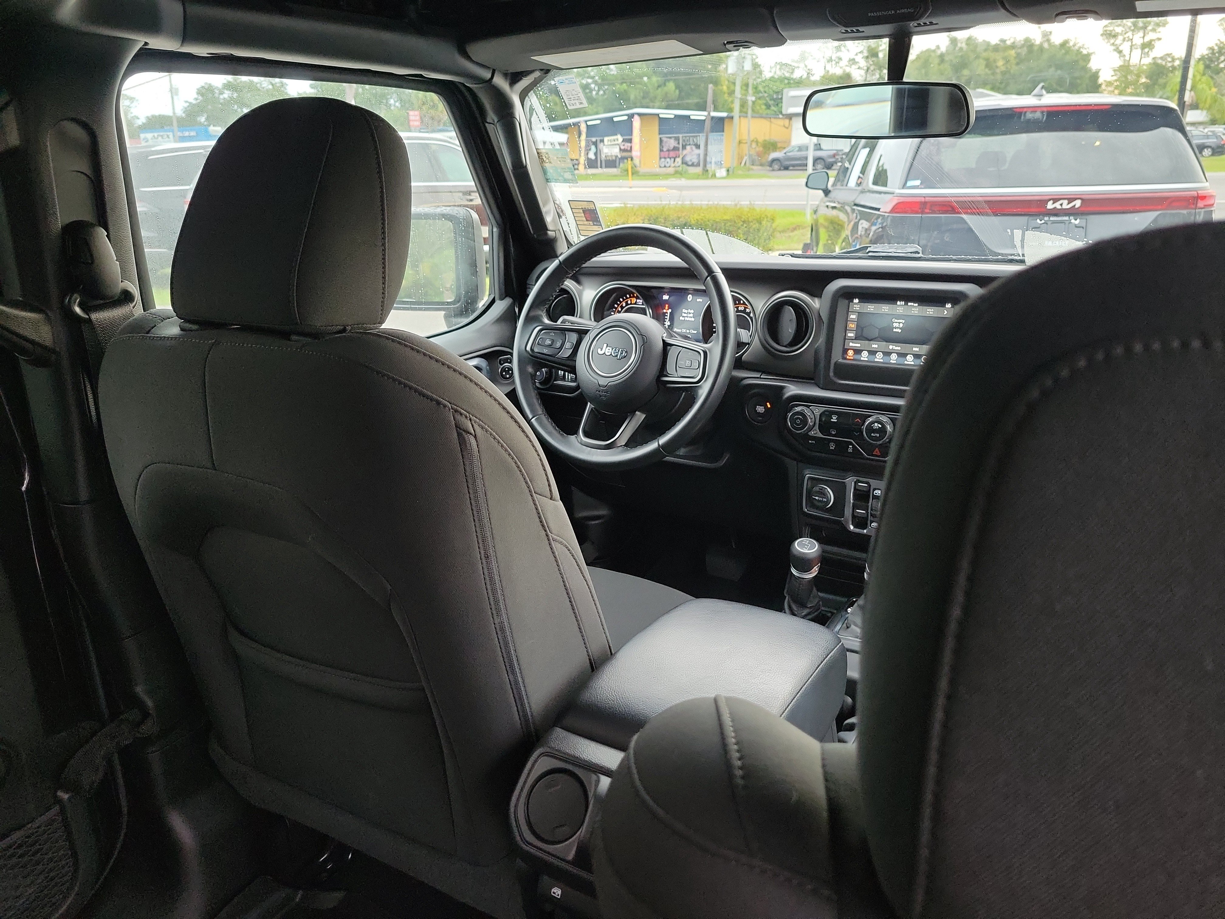 Used 2021 Jeep Wrangler Unlimited Sport AWD/4WD image 11