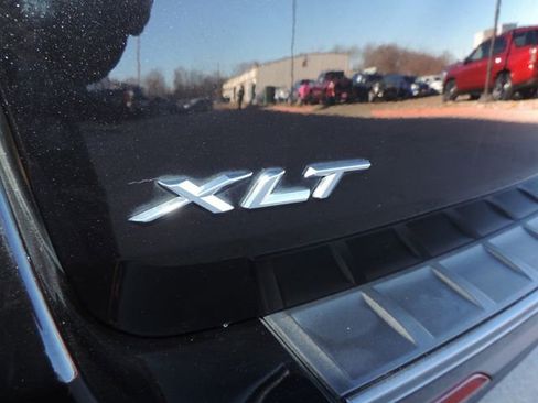 Used 2023 Ford Explorer XLT w/ Equipment Group 202A image 17