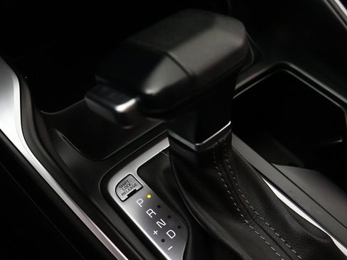 Used 2025 Kia Sorento LX image 47