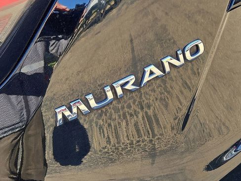 Used 2023 Nissan Murano SV image 12
