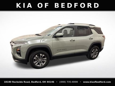 Used 2025 Chevrolet Equinox LT w/ Convenience Package II FWD image 9