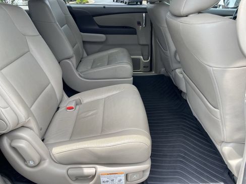 Used 2016 Honda Odyssey EX-L image 23
