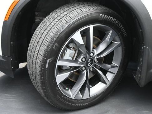 Used 2023 INFINITI QX60 Luxe w/ Performance Audio Package FWD image 25