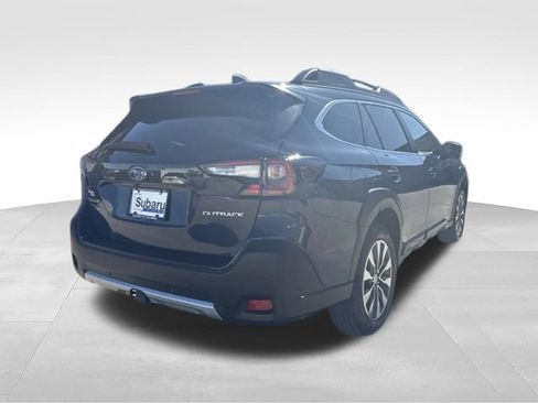 Certified 2025 Subaru Outback Limited AWD/4WD image 7