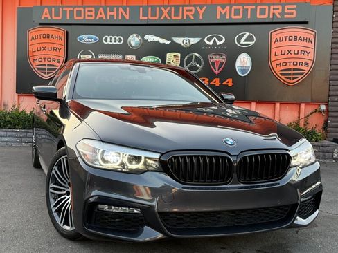 Used 2018 BMW 540i RWD image 1