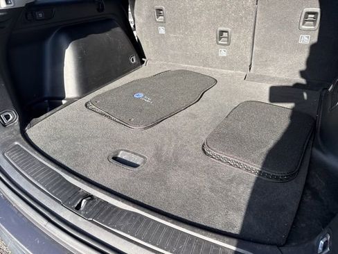 Certified 2022 Jeep Grand Cherokee Limited w/ Luxury Tech Group II image 33