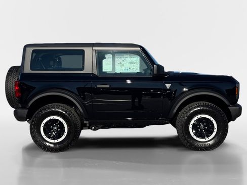 New 2025 Ford Bronco Base w/ Sasquatch Package image 7