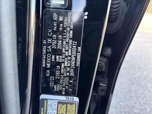 Used 2023 Kia Forte LXS w/ LXS Technology Package image 31