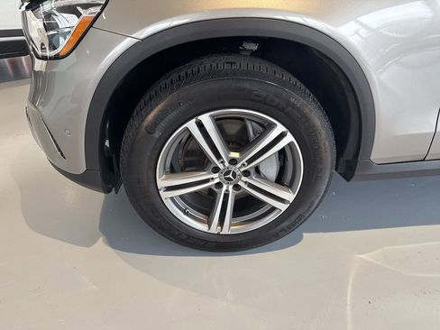 Used 2020 Mercedes-Benz GLC 300 4MATIC image 6