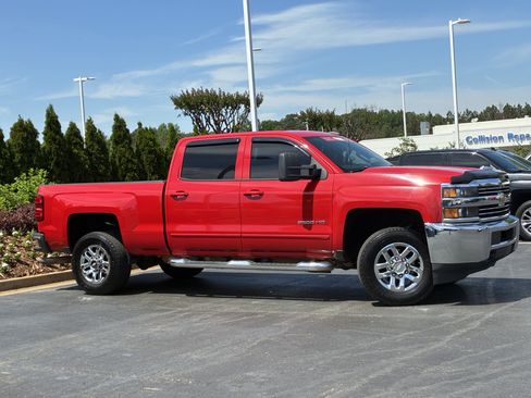 Used 2015 Chevrolet Silverado 2500 LT RWD image 3