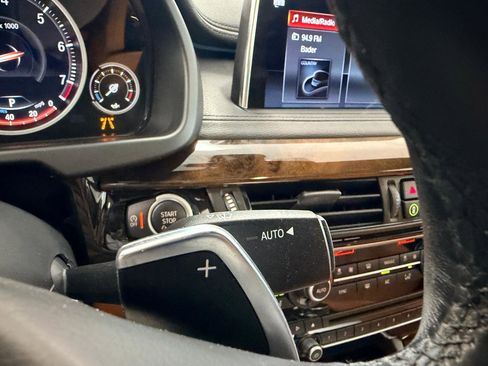 Used 2019 BMW X6 sDrive35i RWD image 38