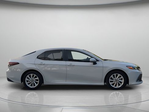 Used 2023 Toyota Camry LE FWD image 39