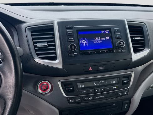 Certified 2019 Honda Ridgeline RTL image 12