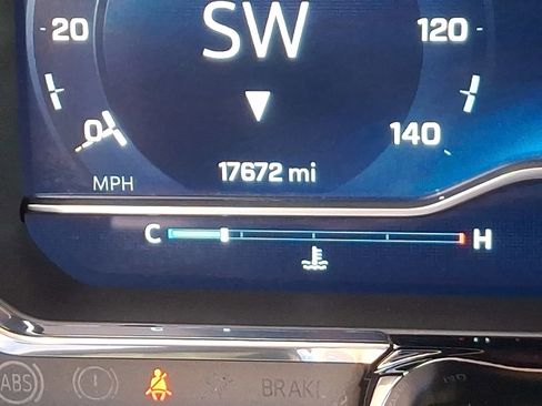 Used 2023 Chevrolet Silverado 1500 LT image 20