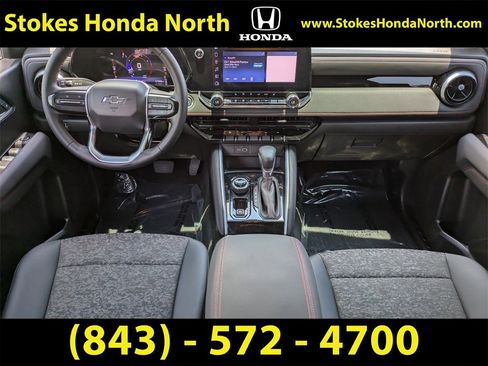 Used 2023 Chevrolet Colorado Z71 w/ Z71 Convenience Package 2 image 12