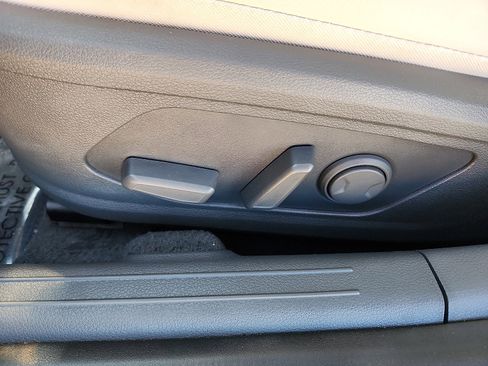 Used 2025 Hyundai Sonata Limited image 12