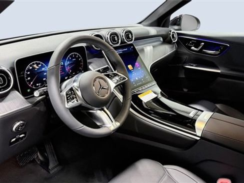 New 2026 Mercedes-Benz GLC 300 4MATIC image 5