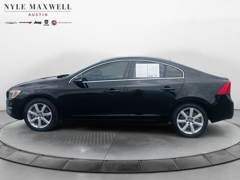 Used 2016 Volvo S60 T5 Premier image 13