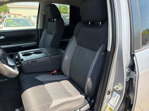 Used 2014 Toyota Tundra SR5 AWD/4WD image 21