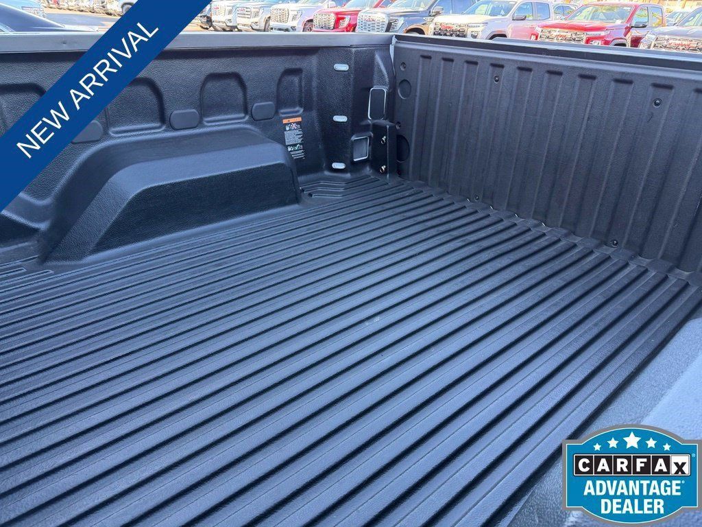 Used 2020 GMC Sierra 1500 SLE w/ Trailering Package RWD image 6
