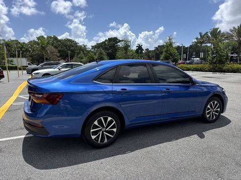 Used 2023 Volkswagen Jetta S FWD image 4