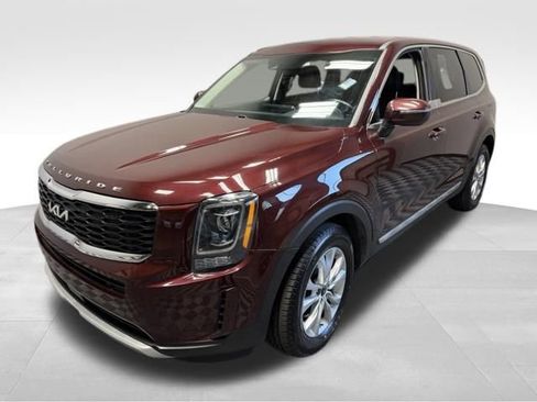 Used 2022 Kia Telluride LX AWD/4WD image 1
