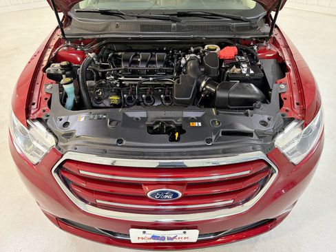 Used 2014 Ford Taurus Limited w/ Equipment Group 301A image 31