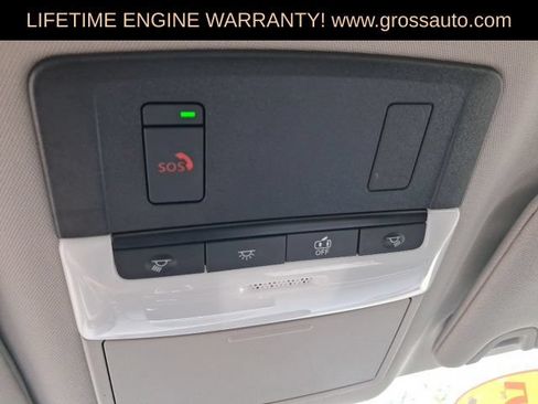 Used 2025 Nissan Altima 2.5 SV FWD image 17