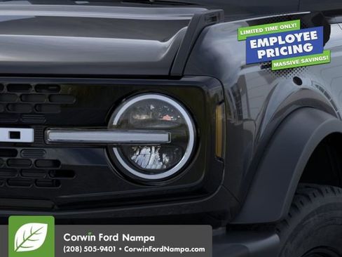 New 2026 Ford Bronco Outer Banks w/ Black Appearance Package AWD/4WD image 20