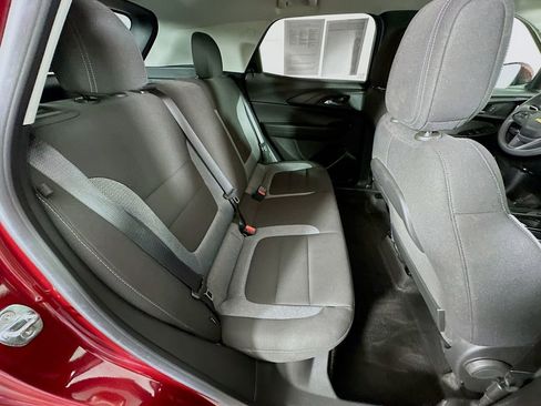 Used 2023 Chevrolet TrailBlazer LT image 32