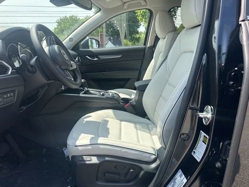 Used 2025 MAZDA CX-5 AWD 2.5 S w/ Preferred Package image 17
