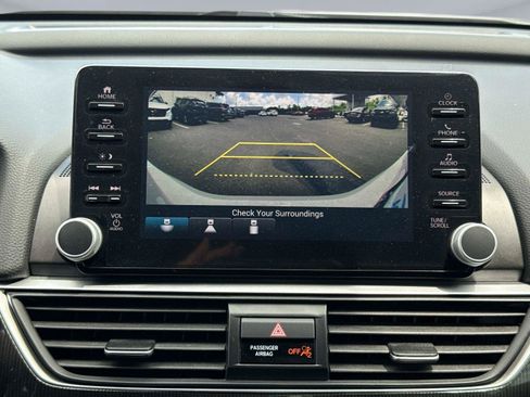 Certified 2018 Honda Accord Sport image 22
