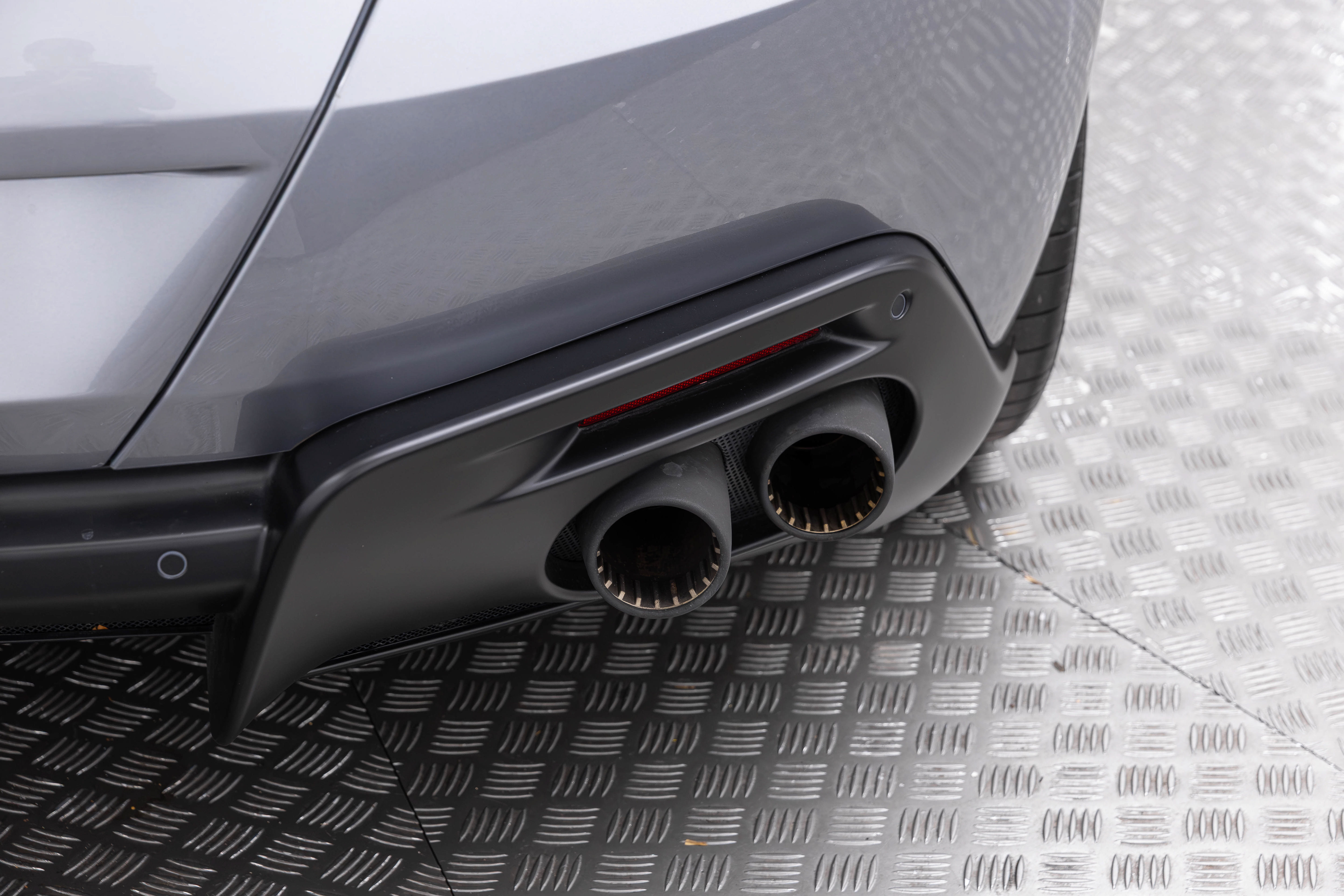 Used 2022 Ferrari Roma RWD image 53