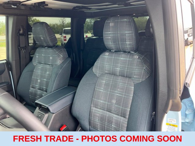 Used 2025 Ford Bronco Heritage Edition AWD/4WD image 13