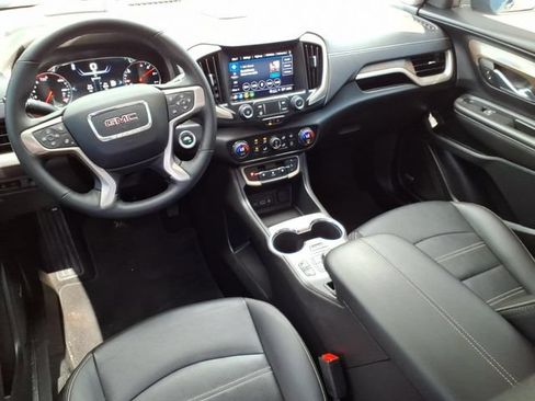 Used 2023 GMC Terrain Denali AWD/4WD image 12