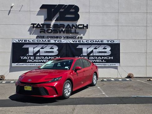 Used 2025 Toyota Camry LE FWD image 2