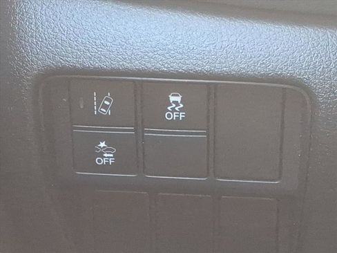 Used 2018 Honda CR-V EX image 10