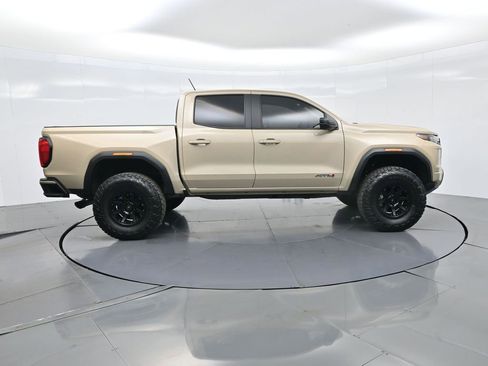 Used 2023 GMC Canyon AT4 w/ AT4 Premium Package image 5