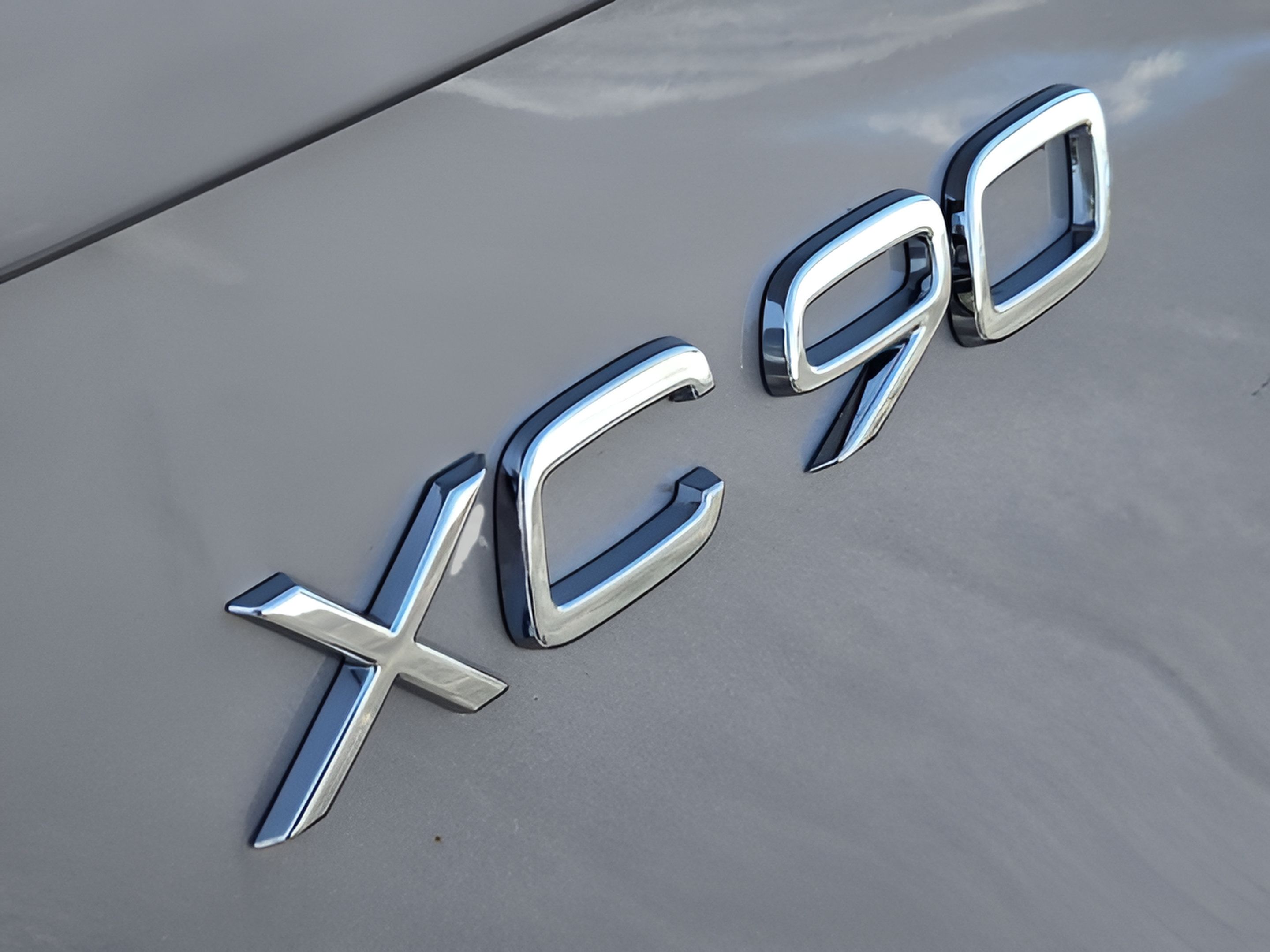 Certified 2026 Volvo XC90 B6 Plus w/ Protection Package Premier AWD/4WD image 29