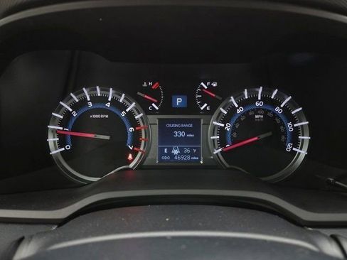 Used 2018 Toyota 4Runner Limited image 37