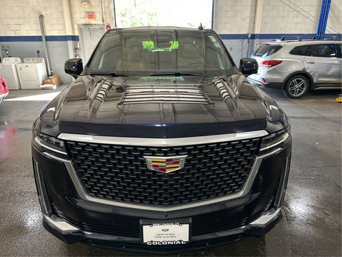 Used 2021 Cadillac Escalade ESV Premium Luxury AWD/4WD image 23