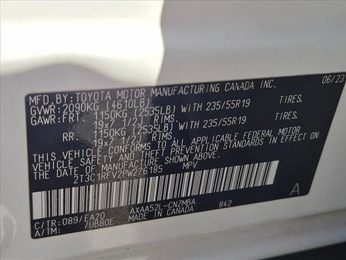 Used 2023 Toyota RAV4 XLE Premium image 15