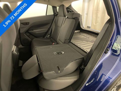 Certified 2025 Subaru Crosstrek 2.0i Premium image 28