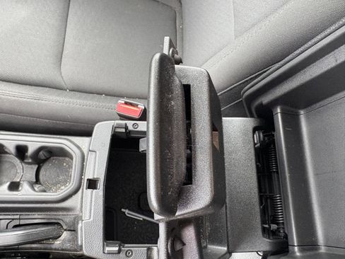 Used 2021 Jeep Wrangler Willys image 15